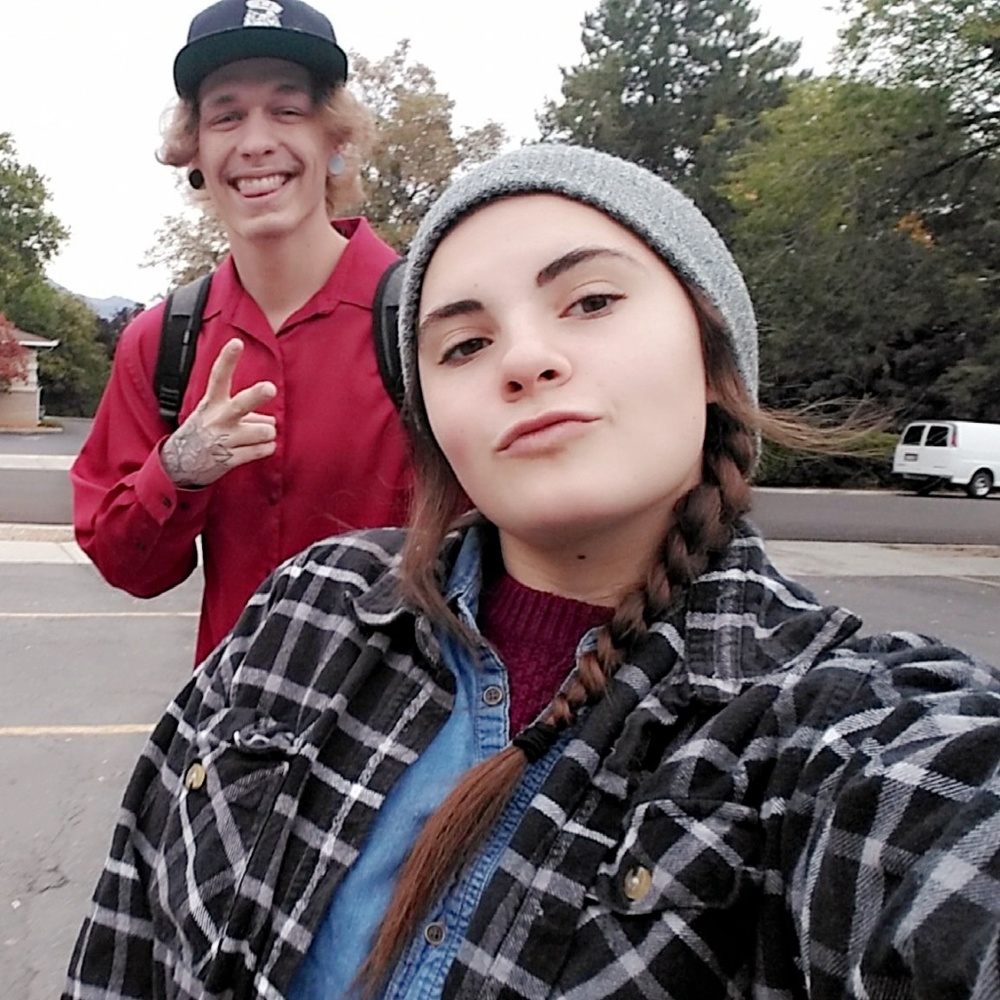 Meet your Posher, Edde